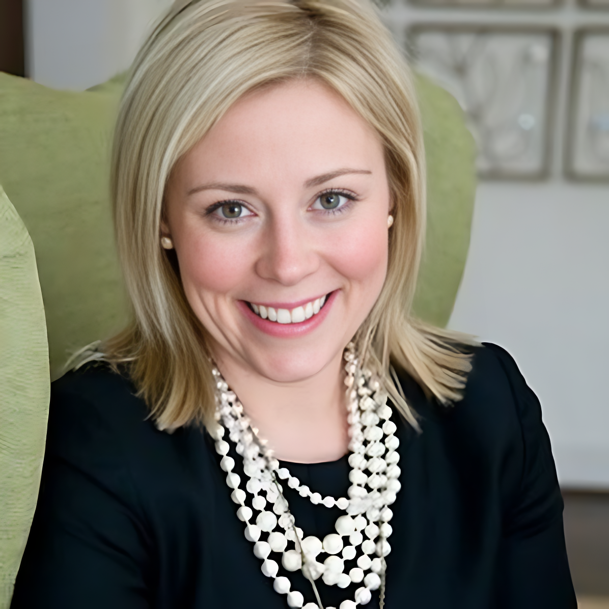 Elissa Holman