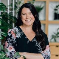 Kathryn Traven