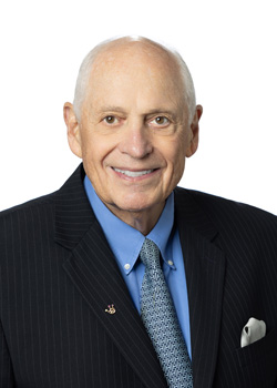 Earle Lilly