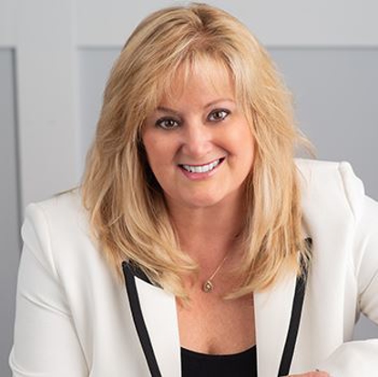 Cynthia Tracy